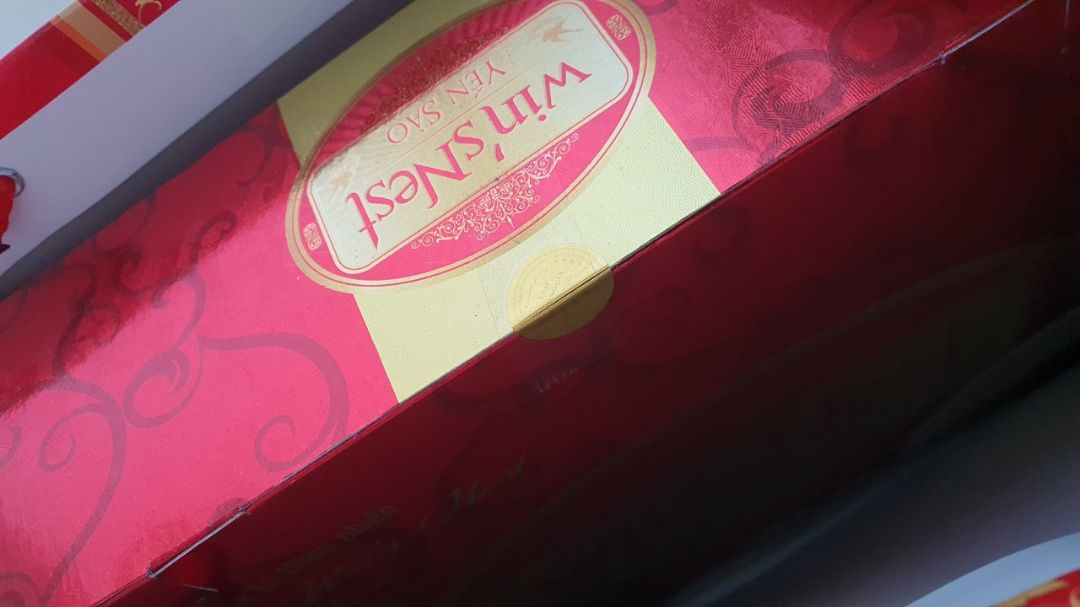 yến này chất lượng lắm
vị khá thơm ngon và thanh dịu
giá bán khá tốt và giao hàng rất nhanh
sẽ ủng hộ tiếp tục nhà bán và sản phẩm này