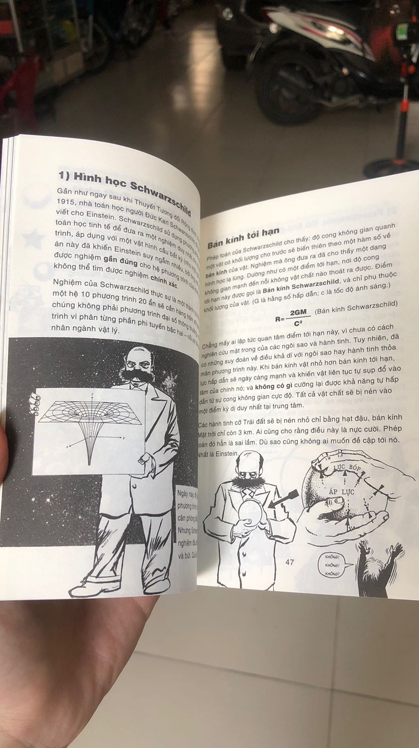 Tiki giao hàng nhanh xỉu xỉu xỉu, mình đặt tầm 10h tối, chọn giao hàng tiêu chuẩn dự kiến 2 hôm sau sẽ có nhưng sáng sau đã giao rồi, tính ra có mấy tiếng thôi. Sách giấy chắc, đẹp ko một vệt trầy xước. Còn nội dung mình đọc sơ qua thì dễ hiểu, kiến thức tầm trung học phổ thông là okie.