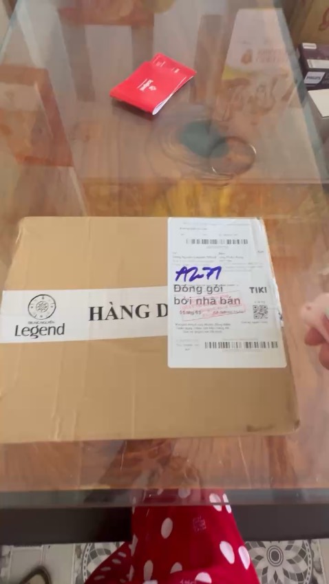 Sách đẹp, đóng gói cẩn thận, giao hàng rất nhanh luôn nha, uy tín!