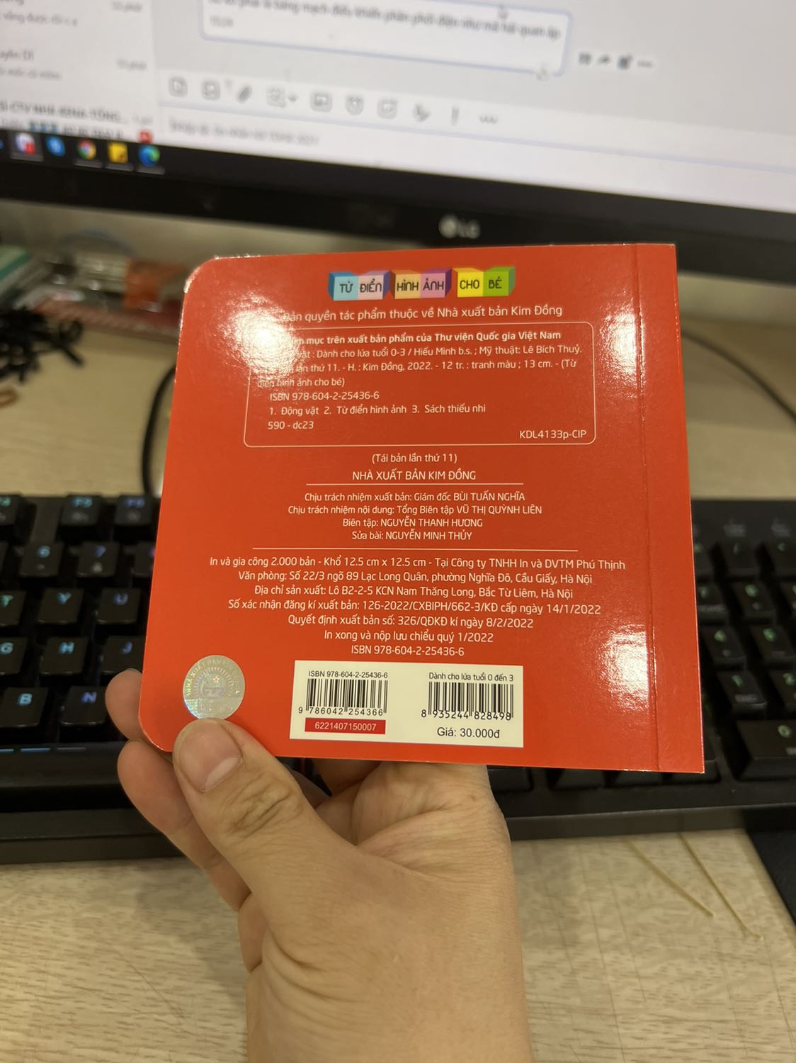 Sách đẹp nên mua cho trẻ
Bé nhà minh rất thích