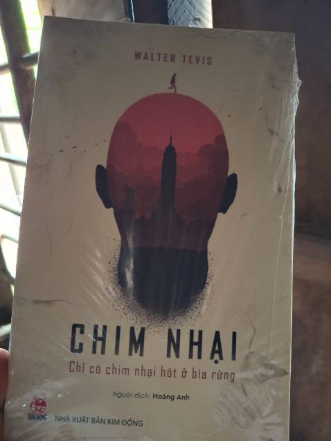 Sách bọc seal an toàn, giữ được sự nguyên vẹn.