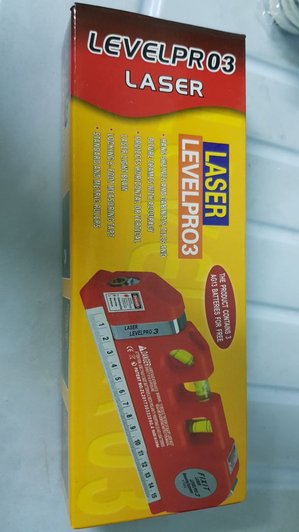 hàng đẹp giá cũng quá đẹp. có sẵn pin cho đèn trong trước và kèm 3 pin thay. chất lượng miễn chê