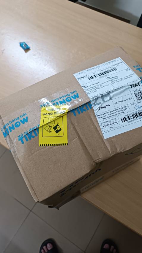 Bé nhà mình uống từ lúc mới sinh, giờ được gần 5 tháng rồi. Trộm vía bé ăn sữa này khá tốt, sữa chủ yếu về đề kháng nên tâng cân ko nhiều, mẹ nào muốn đề kháng của con mạnh thì có thể dùng thử sản phẩm này.