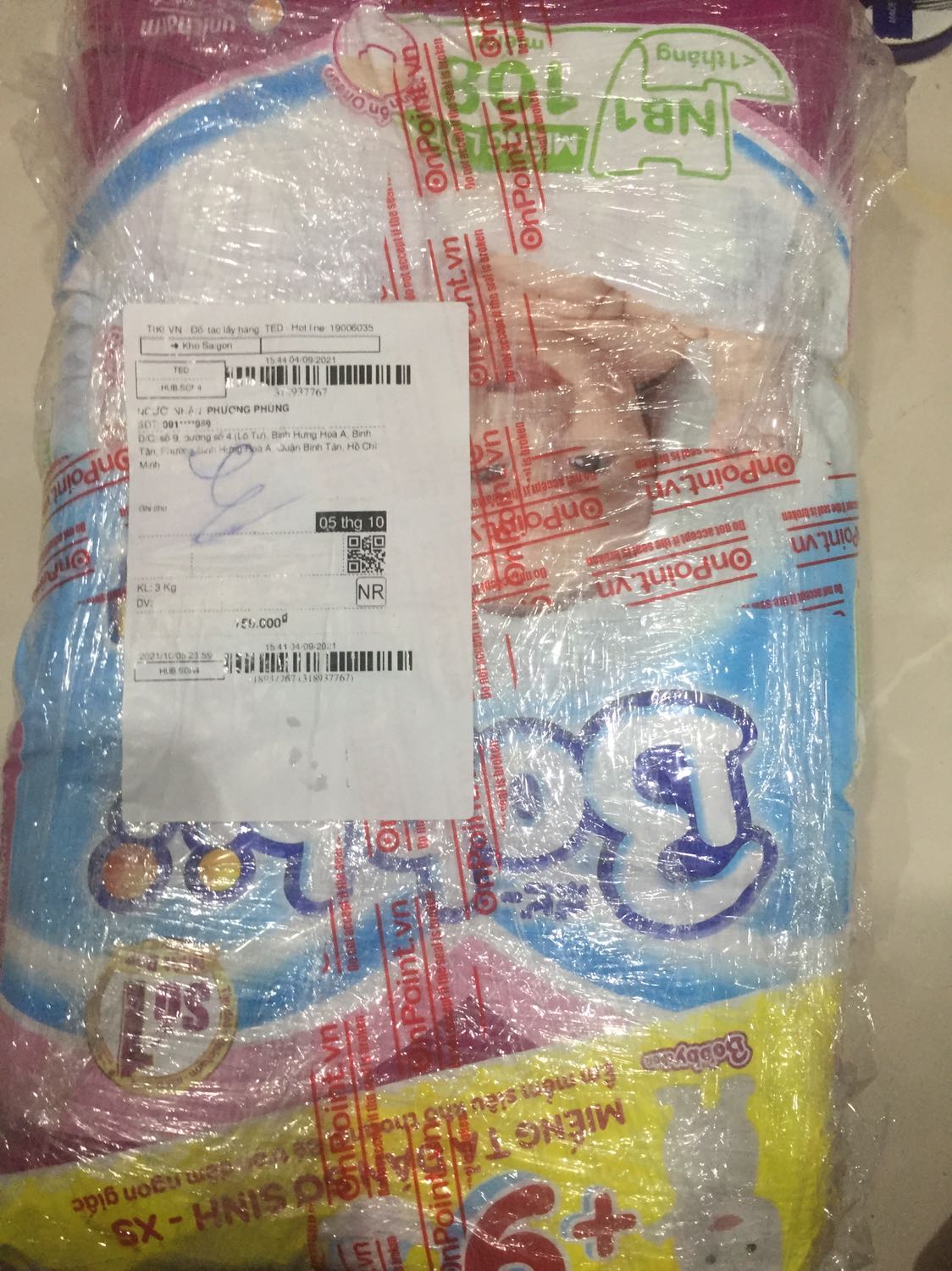 Hàng giao nhanh, trên bao vì ghi tặng 9 miếng tả dán mà thực tế không có nha. Dù sao cũng cảm ơn shop! Làm sau sẽ ủng hộ tiếp ah!