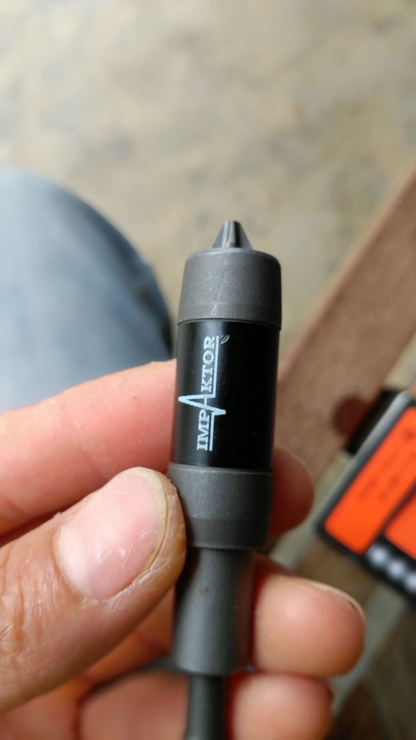 chất lượng sản phẩm không đẹp, không xứng đáng với giá tiền bỏ ra