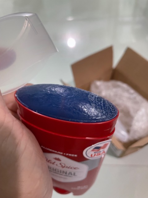 Chưa sử dụng nên chưa đánh giá được chất lượng nhưng thương hiệu này thì đã tin dùng 8 năm nay rồi🙂
Có điều Tiki nên xem xét lại bên Viettelpost ko hề có một cuộc gọi báo cho mình mà tự báo là giao hàng ko thành công do khách hàng abc … rồi khi gọi được mình nói đang đi làm chiều về nhân viên kêu về ghé kho nhận dùm, tới về ghé kho đợi cho đã nhân viên gọi hỏi thì nói hàng cầm theo kêu khách về chiều giao. J&T hay GHN, GHTK chưa ai có cách làm việc kiểu của Viettelpost cả, bực ra mặt thì nv nói a thông cảm dùm, tui nói đánh giá 1⭐️ còn thấy tiếc 🤔