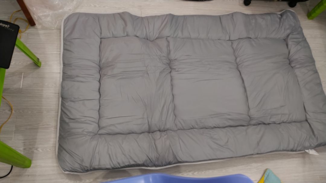 giao hàng nhanh hàng thì rất chất lượng nhá mặc dù là mik đặt 1m2×2m lúc đầu tưởng nó nhỏ ai ngờ nó cũng to phết