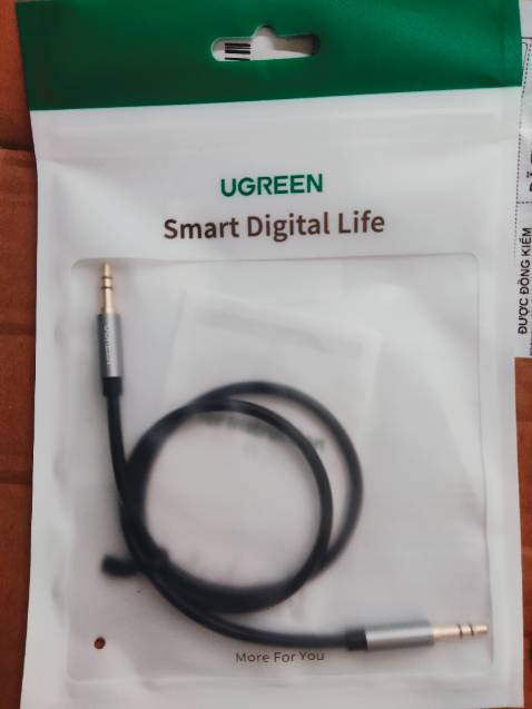 Sản phẩm tốt.
Để loa không chỉnh âm lượng cao nhất không hề nghe tiếng rè.