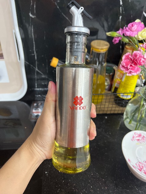 Tạm được, nhưng mình ko thích phần nút trên bằng nhựa.