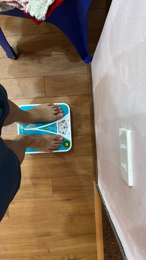 Nhơn Hòa thì yên tâm. Cân ngon lành.
Trước mua cân điện tử mà vỡ.