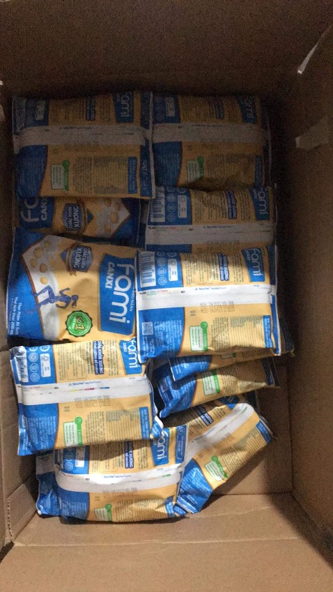 Hàng giao không đủ số lượng, qui cách 1 thùng 40 bịch, nhưng khi nhận hàng chỉ có 25 bịch, và giao hàng trễ không như dự kiến, rất thất vọng, không biết là do shop hay do bên Tiki, tôi rất muốn có sự giải thích rõ ràng bà hợp lý