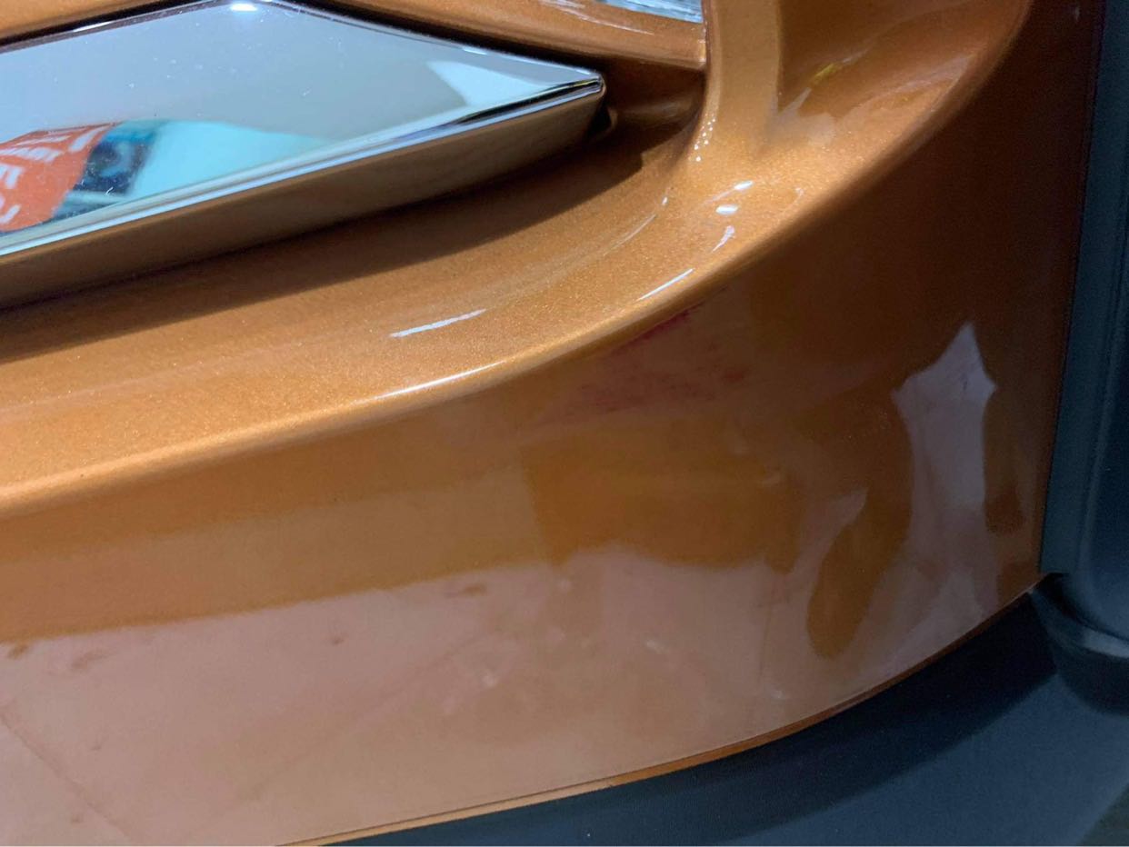 quá ổn áp , đánh bật ngay vết bẩn trên xe sau một hồi chà rửa , 1 like cho sản phẩm . quá ổn áp , đánh bật ngay vết bẩn trên xe sau một hồi chà rửa , 1 like cho sản phẩm .