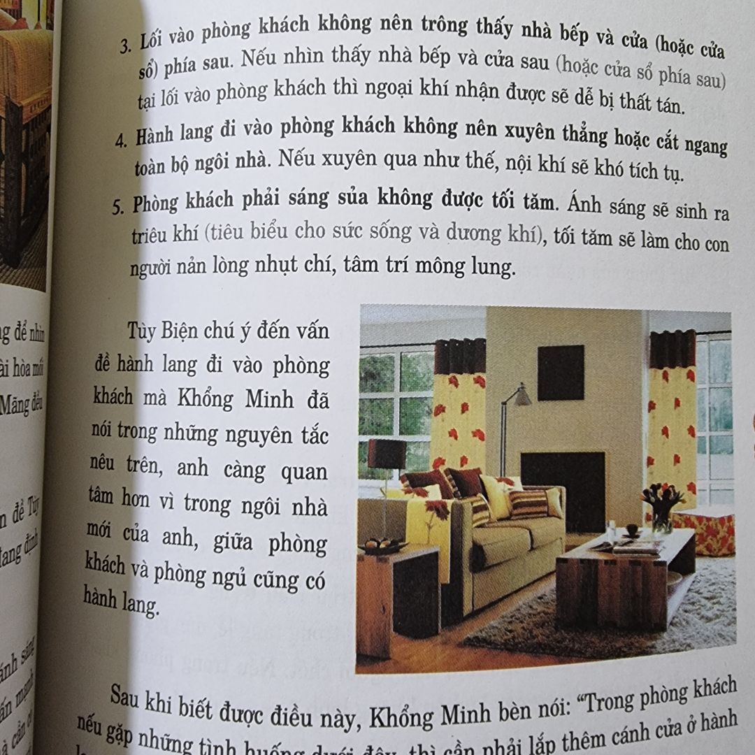 Sách đẹp, bìa mềm, sạch sẽ.
Bên trong in màu, có hình minh họa. Có giá trị rham khảo cho người thích nghiên cứu về phong thủy nói riêng.