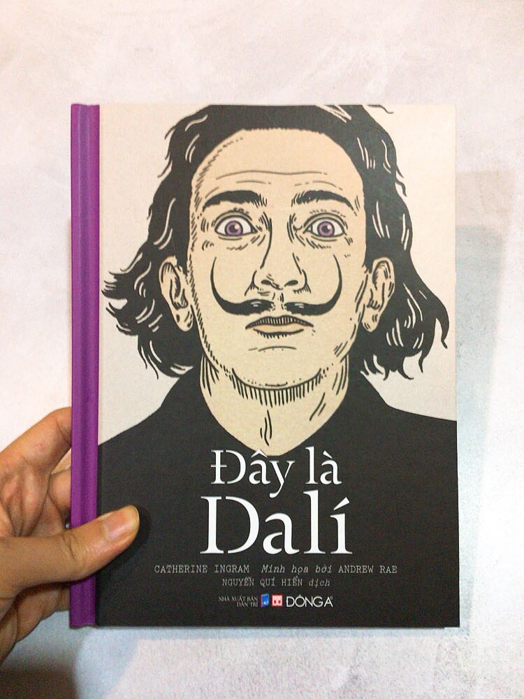 Kể chuyện thú vị, lôi cuốn. Hình minh hoạ đẹp, sống động, riêng hình tác phẩm tranh không rõ, mong nhà xuất bản cải thiện. Sẽ tiếp tục ủng hộ Tiki.