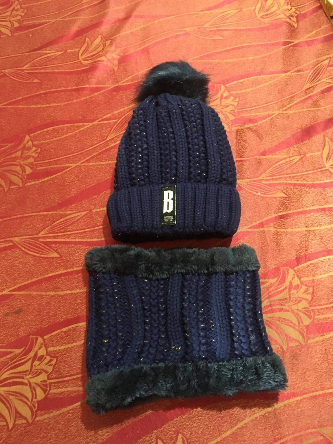 Mua màu nâu mà lại giao màu xanh..sai sản phẩm