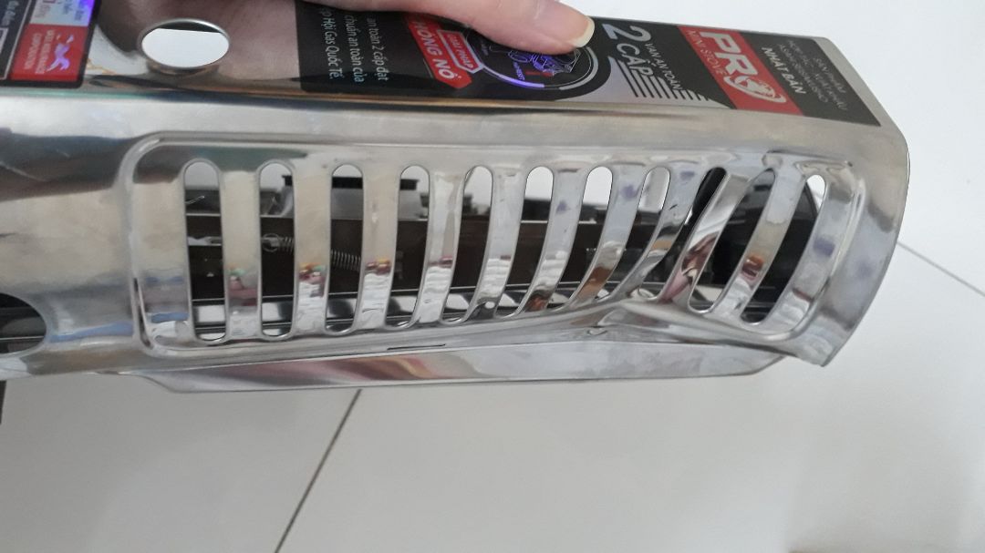 hàng đóng gói đẹp, nhưng giao hàng cho mình bị móp khay để bình ga, không để lọt nổi bình ga để bật luôn
lần đầu tiên nhận hành rất thất vọng