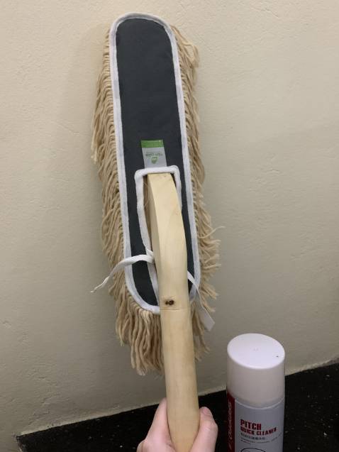 sản phẩm chất lượng đó, đúng như quảng cáo của shop, túi đựng tiện, bao bì nhãn mác đàng hoàng. Sợi chổi mịn có tẩm dầu, mang ra quét ô tô nhìn mới hẳn. 10 điểm