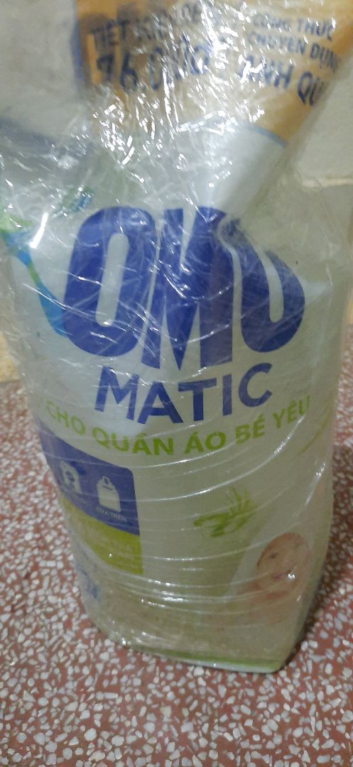 Là sản phẩm đã dùng nên khi nhận hàng rất ưng luôn. Lần trước mua loại hương chanh, lần này đổi sang loại này, mùi thơm dịu nhẹ. Hàng được bọc kín, có chống shock. Tiki giao hàng thần tốc luôn. Anh shipper rất nhiệt tình. Ảnh mang tính chất nhận xu ạ! 😁