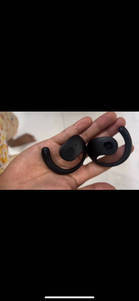 Dùng đc 3 ngày thấy ổn, Kết nối nhanh, pin trâu, độ bền chưa biết