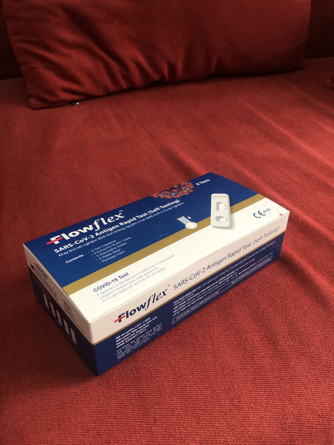 Shop đóng gói cẩn thận, hộp *** khá nhỏ gọn, mang đi tiện lợi, bỏ balo hay túi xách đều được