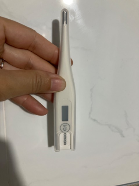 Lúc mua nghĩ hàng của Nhật nhưng nhiệt kế là hàng Trung Quốc nhưng đo cũng ok. Lúc mua nghĩ hàng của Nhật nhưng nhiệt kế là hàng Trung Quốc nhưng đo cũng ok.