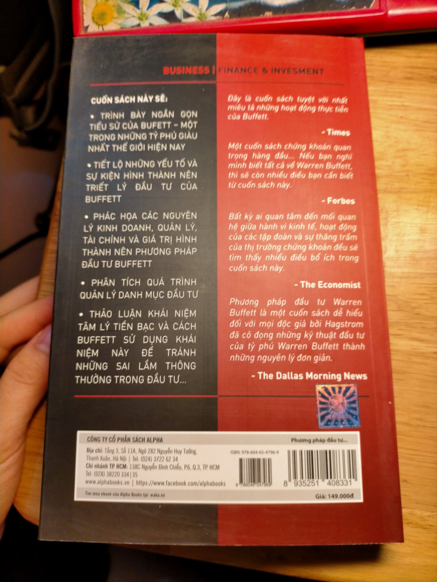 sách mua trên tiki luôn được đóng gói cẩn thận, thời gian giao hàng cũng nhanh, về nội dung thì chưa đọc xong nên ko nhận xét