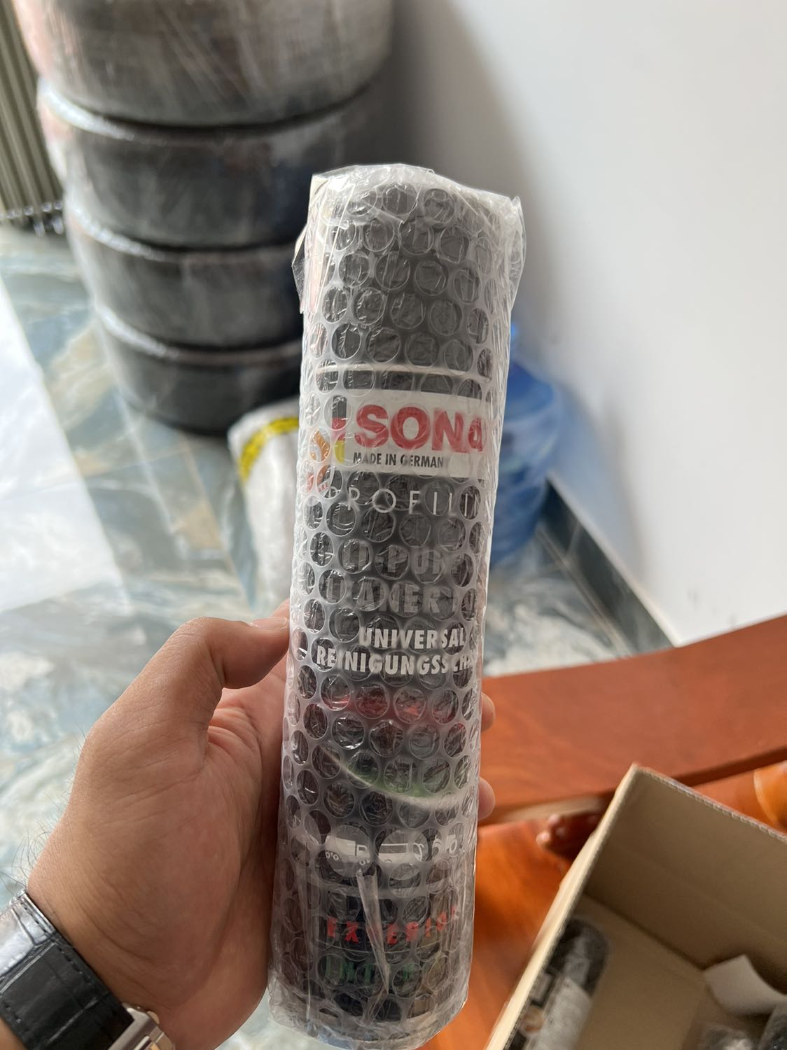 Đóng gói cẩn thận, ship nhanh, đơn hàng nào cũng có lời cám ơn của shop