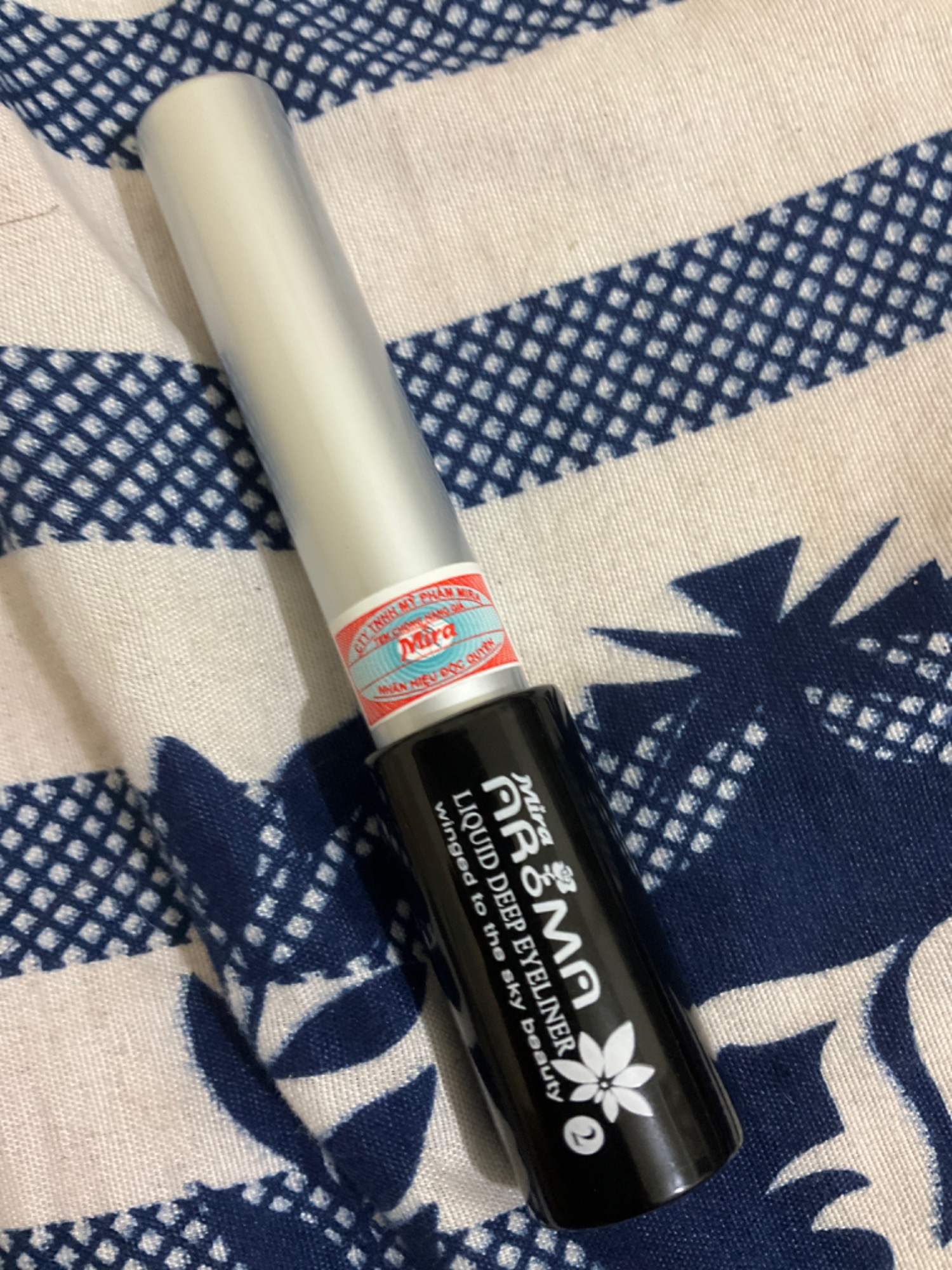 Tiền nào của lấy. Chỉ kẻ nhỏ . Ko lem. Tốt. Nên mua Tiền nào của lấy. Chỉ kẻ nhỏ . Ko lem. Tốt. Nên mua