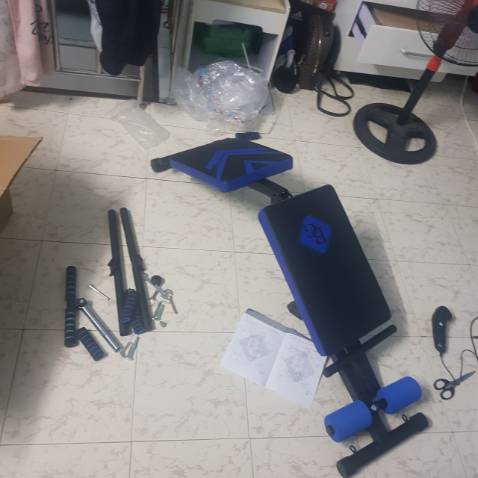 shop ơi, sao giao thiếu cho mình mấy cục mút rồi shop, với lại óc có thiếu k sao mình lắp vô rồi còn vài chỗ k có ốc nè shop..!!!!! nếu bị thiếu thì shop liên hệ gửi thêm giùm mình giúp với nhé...***..!!!