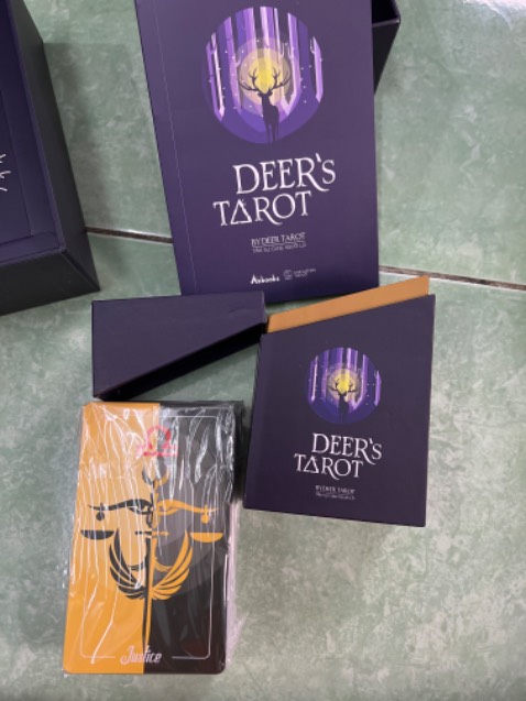 Có lẽ tiki đã tiếp nhận phản hồi mng nên đã đóng gói cẩn thân hơn, không bị bóp méo. Mình chỉ thắc mắc xíu là tưởng cuốn sách nó là in ngang với có ảnh 🥹 hay mình bị nhầm lẫn gì không