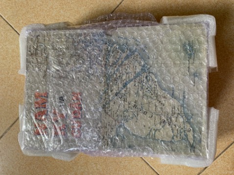 bản đẹp, nhà sách đóng gói khá ấn tượng