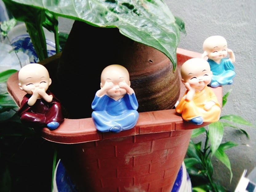 Bộ tượng rất cute
Giá thành hợp lí
Giao hàng và bảo quản đều Ok
Tiện thế PR luôn quyển sách của mình ^_^
Mỗi khi buồn bực hay chán nản, nhìn những hình tượng có động lực lắm đấy ^_^ Bộ tượng rất cute
Giá thành hợp lí
Giao hàng và bảo quản đều Ok
Tiện thế PR luôn quyển sách của mình ^_^
Mỗi khi buồn bực hay chán nản, nhìn những hình tượng có động lực lắm đấy ^_^