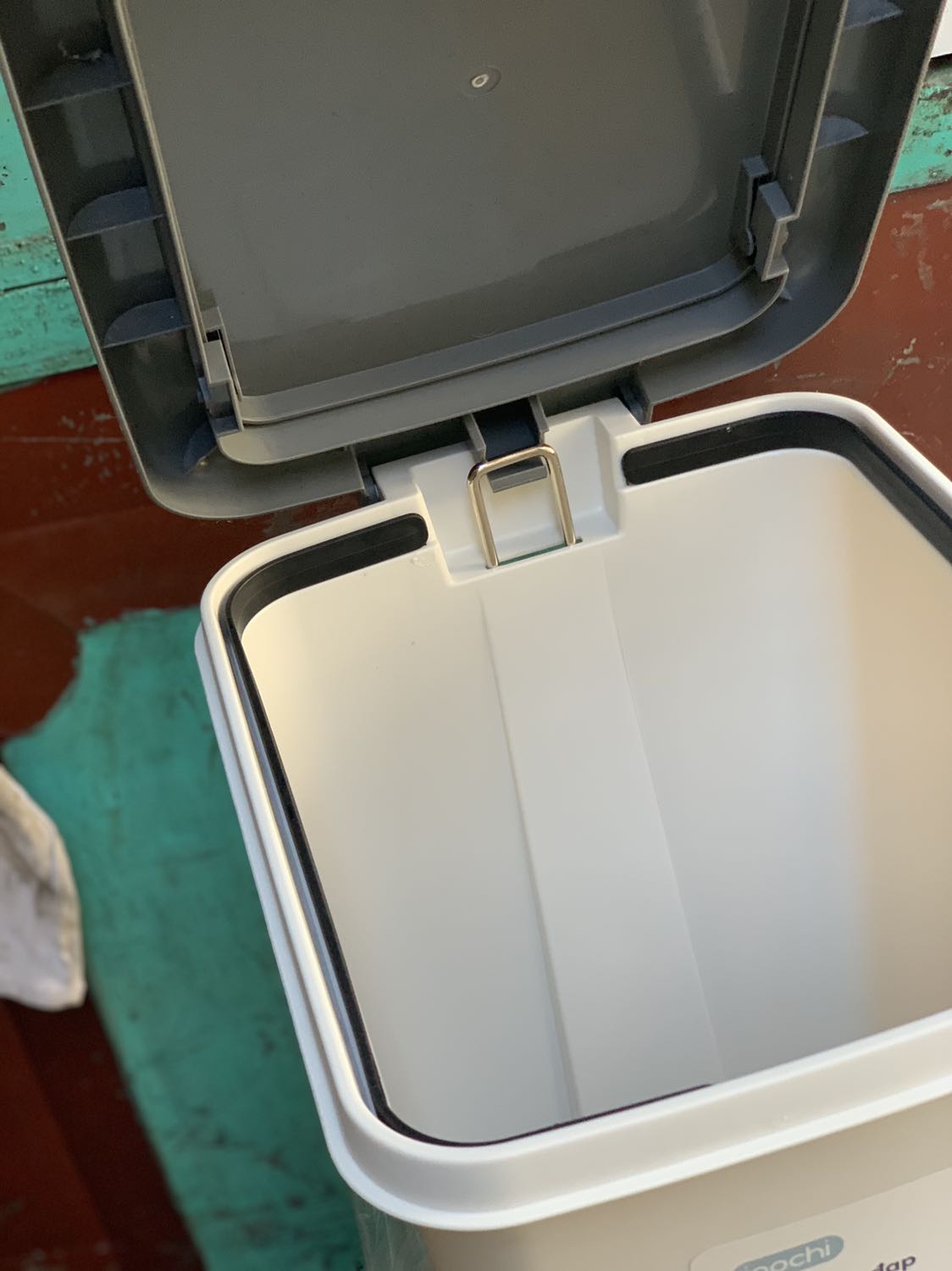 Sản phẩm đẹp, màu rất sang, size 20L mà rất to, đúng với yêu cầu của mình, cám ơn shop