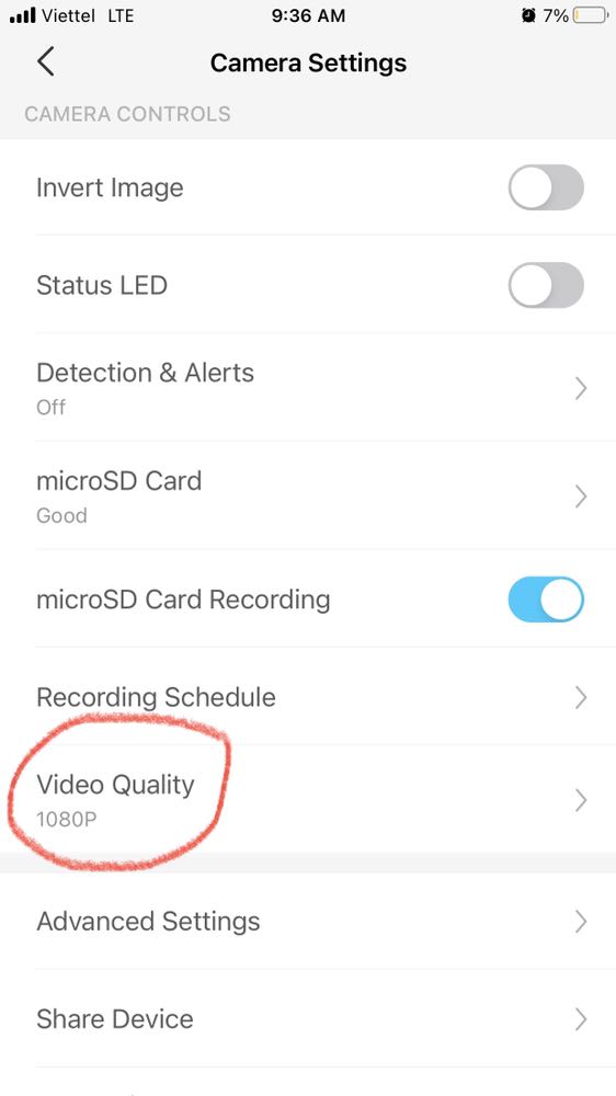Theo lịch là 27 mới nhận được mà 25 đã giao tới rồi mặc dù kho HCM, đúng là TikiNow không làm mình thất vọng. Có điều đặt 2 cái mà có 1 cái không chèn chống sốc, may không sao. Sau khi dùng mấy hôm phải đánh giá lại. Bản của Tiki Trading là V1.0, không thể điều chỉnh độ phân giải như phiên bản V2.0, các nhà bán khác trên Tiki đắt hơn nhưng là 2.0. Lúc đâu mình tưởng nhớ nhầm vì tìm mãi không thấy chỗ điều chỉnh. Nhà mình trước đã xài V2.0. Tiki trading nên ghi rõ để khách hàng biết.