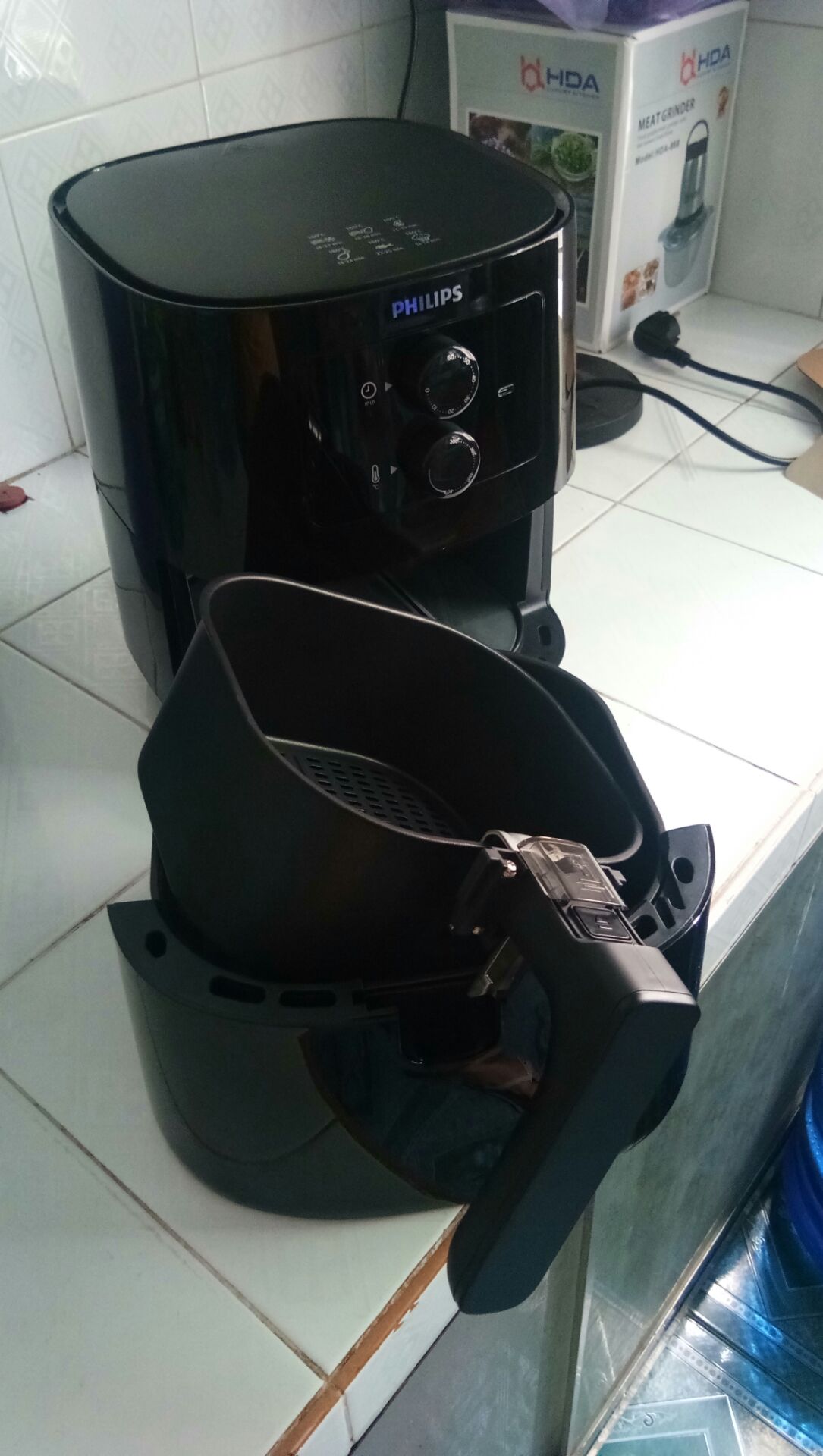 Sản phẩm tốt đóng gói kỹ càng không có gì phàn nàn. Nhưng mình rất thất vọng về dịch vụ giao hàng của Tiki. Giao hàng cực kỳ chậm. Các trang thương mại điện tử khác đặt cỡ 1-2 tuần sẽ nhận hàng. Tiki giao hàng chậm hơn thông báo hơn 2 tháng. Cực kỳ thất vọng. Lần tới sẽ cân nhắc kỹ lưỡng trước khi quyết định đặt hàng trên Tiki!