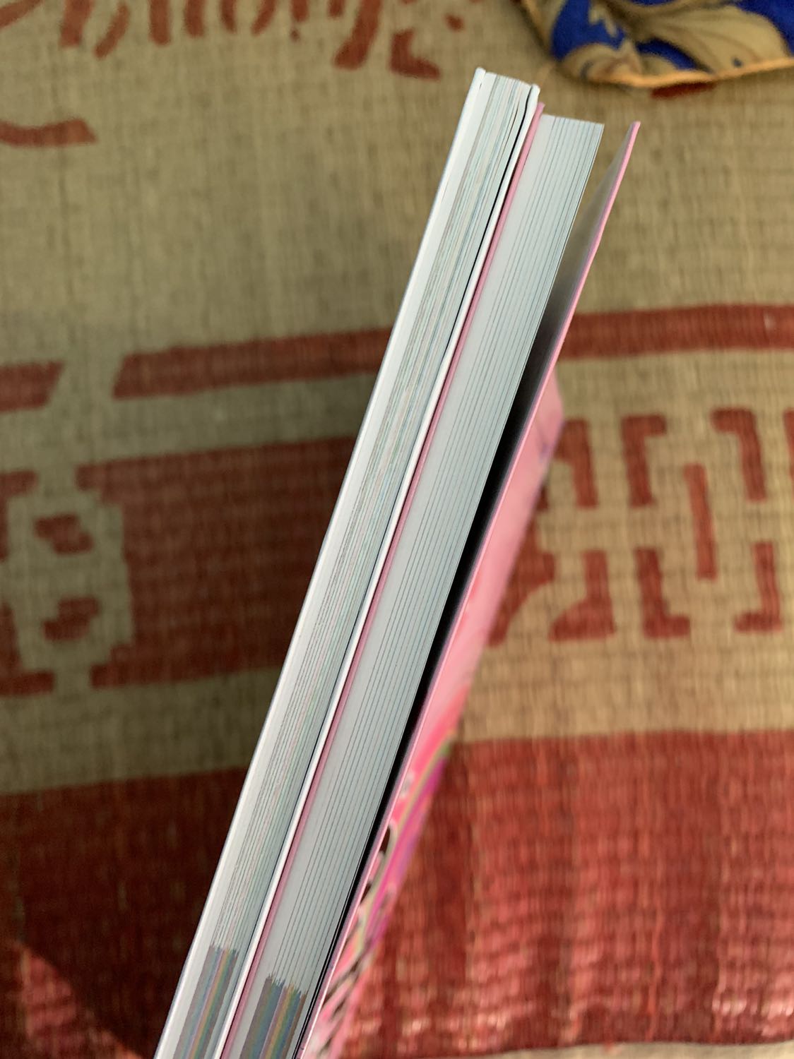 Sách OK k bị hỏng rách, bẩn 
Bọc nilon OK 
Trang sách đều in đẹp + giấy chất lượng
Giao hàng nhanh hơn 1 ngày