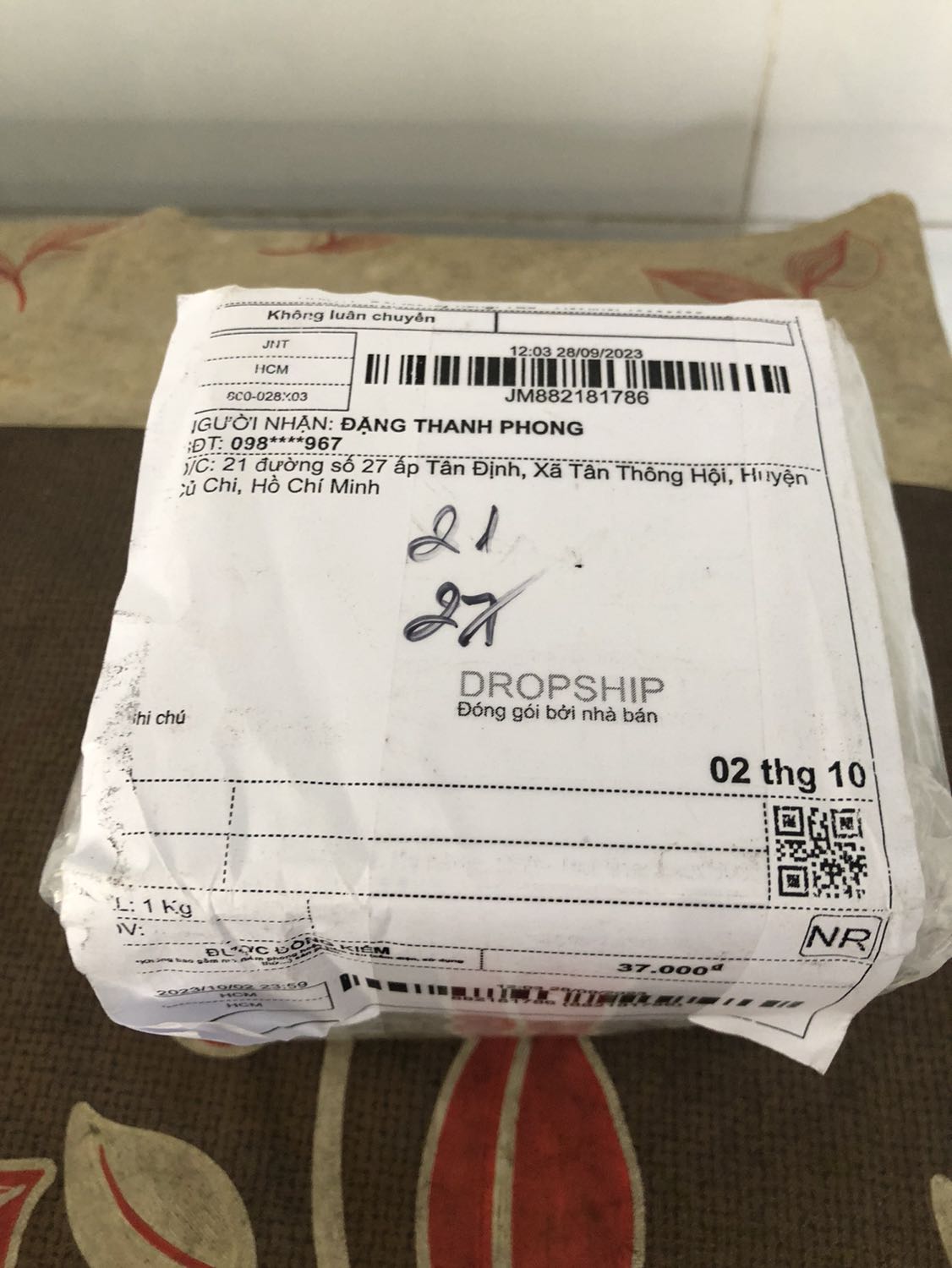 TiKi ơi mình nhận được hàng rồi mới đặt hàng tối thứ 5 thời gian giao hàng là thứ 2 2/10 mà hôm nay thứ 7 shipper đã giao tới rồi TiKi làm việc nhanh quá mình gửi đánh giá 5⭐️⭐️⭐️⭐️⭐️cho TiKi sẽ tiếp tục mua hàng trong trong thời gian tới