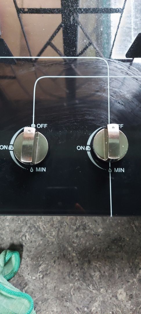 núm mở tắt ga lỏng lẻo như đồ chơi trẻ Em, ngoài hình đẹp.