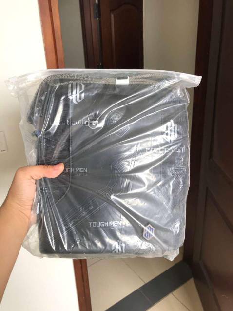 Túi rất đẹp luôn ạ, với giá tiền vậy mà túi như vậy thì rất ưng ạ. Mua xong bạn nhờ đặt mua giùm, nói chung ưnggggg