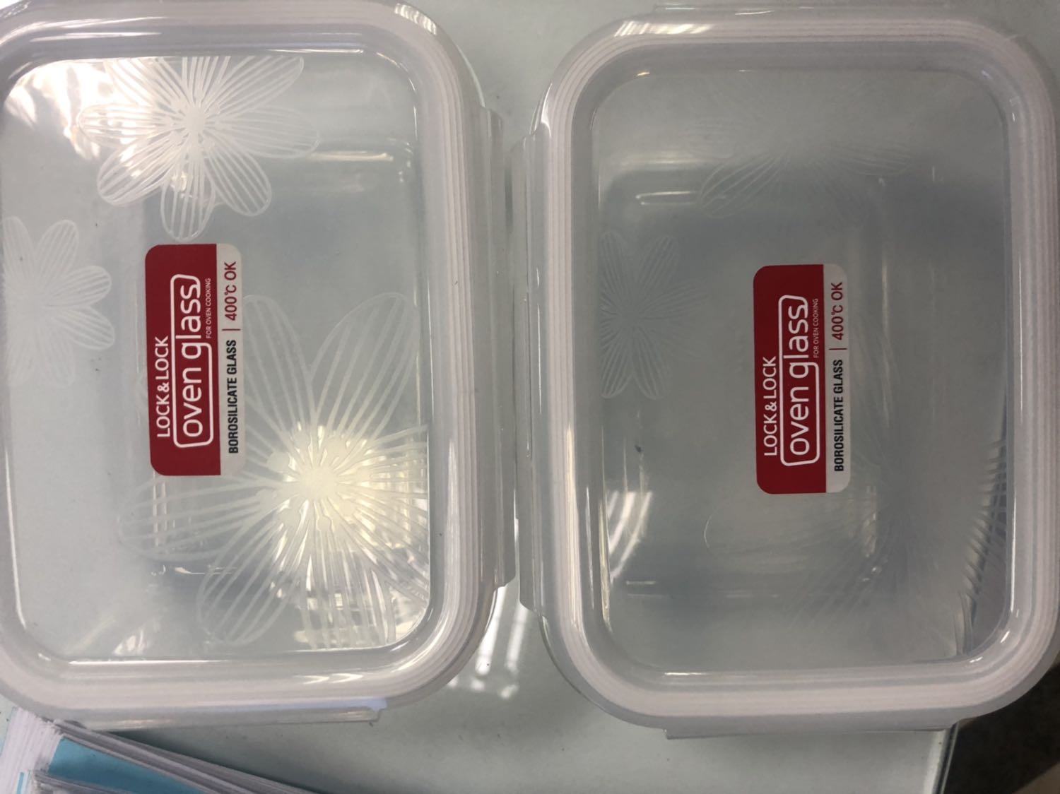 Hộp đẹp chính hãng. Bọc cẩn thận, giá tốt so với thị trường.
Mình ưng :)