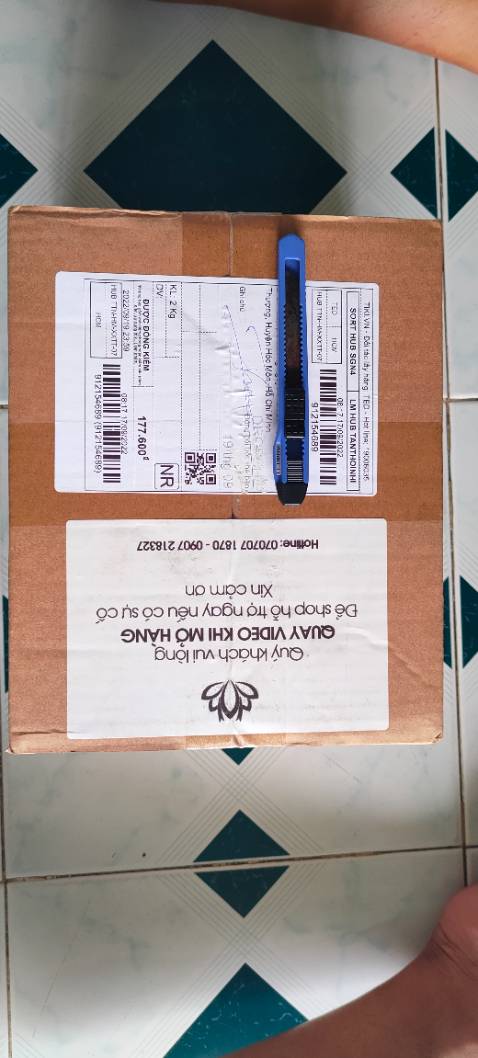 Được tặng bình thủy tinh