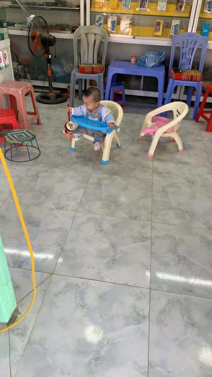 ghế đẹp và trông rất bền, rất tuện lợi, sản tốt tốt ghế đẹp và trông rất bền, rất tuện lợi, sản tốt tốt