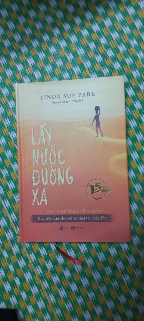 đã nhận được hàng,sản phẩm giống với mô tả,nhận đủ số lượng đã đặt,nội dung sách đúng với truyện,không bị lỗi trang nào cả