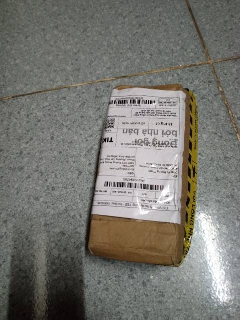 Giờ mới giao đúng hàng xin đừng giao lộn hàng mất công đổi trả mất thì giờ không đáng