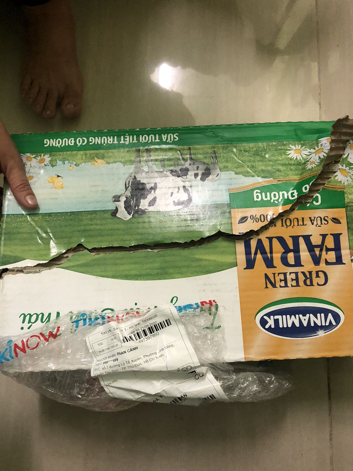 Giao trong ngày,đóng gói kỉ càng hạn sử dụng còn xa