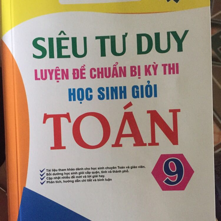 Sách tốt, nội dung độc đáo, giao hàng nhanh. Đánh giá 5 star