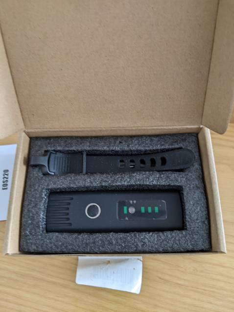 Đèn được đóng gói cẩn thận. Ship TikiNOW nhanh. Đèn được thiết kế ổn, dễ sử dụng, độ sáng tốt. Sẽ đánh giá thêm trong quá trình sử dụng.