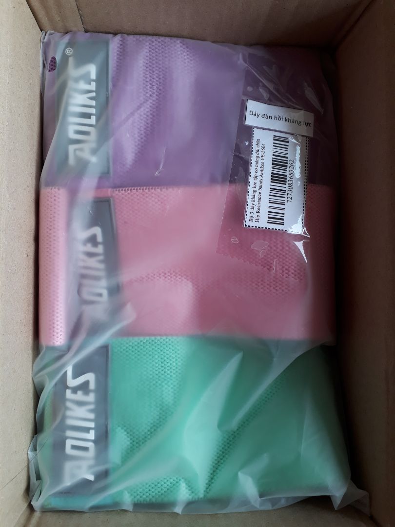 Giao hàng tiêu chuẩn cực nhanh, tối hôm trước đặt mà sáng hôm sau đã có thể nhận hàng.
Hàng đúng và đủ mẫu, đóng gói cẩn thận.
Chất vải dày dặn, chắc chắn, màu đẹp như hình trên web.
Có thêm sách hướng dẫn Action Guide để tự tập. Có túi lưới đi kèm rất tiện.