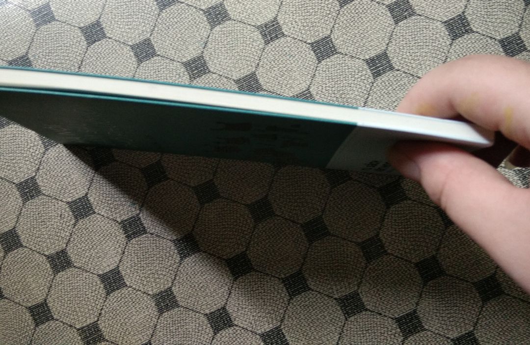 - Giao hàng nhanh, shipper thân thiện, mà hơi chán vì tiki ko cho kiểm hàng nữa gồi :;(...
- Sách hơi mỏng manh xíu mà đọc cốt lõi là nội dung nên k sao nha