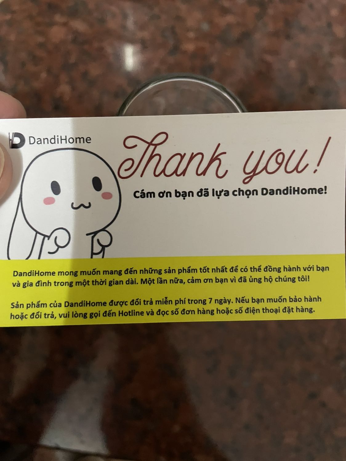 Nhìn bề ngoài đẹp, thuỷ tinh cứng cáp. Phải sử dụng thì mới biết được chất lượng nhưng ban đầu tặng shop 5 sao đã.